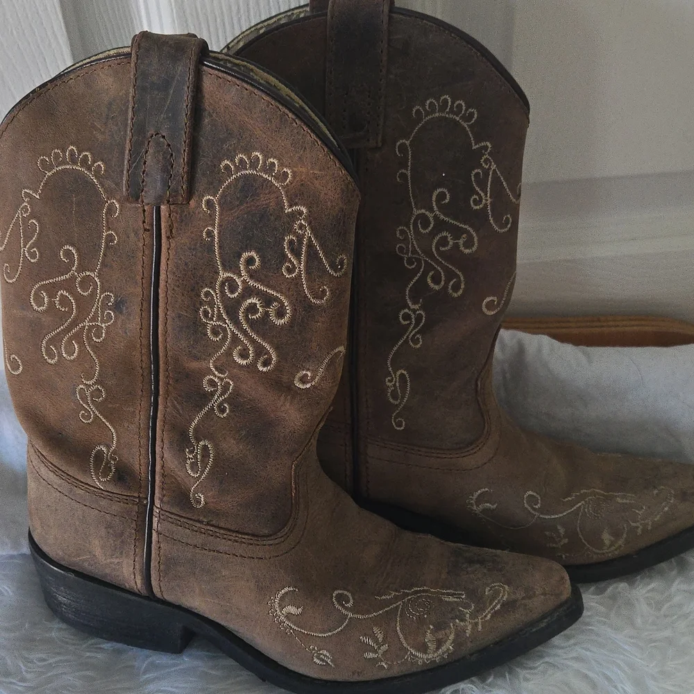 Smoky Mountain Western Cowboy Boots Youth Size 2R – Brown Embroidered‎ Leather
